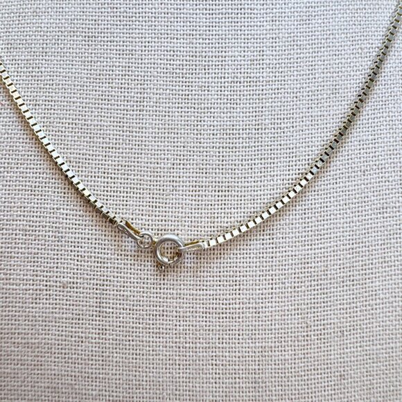 VTG Sterling Silver 925 Green Onyx Triangle Pendant Necklace Size 30" Length - Picture 6 of 14